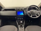 2022-dacia-duster-10-tce-comfort-90hpeu6d-4x2-window-van-small-9