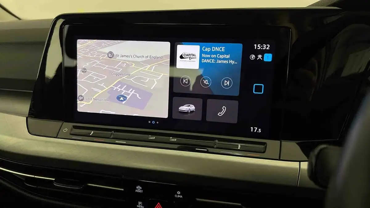 2020-volkswagen-golf-15-tsi-life-150ps-hatchback-big-40
