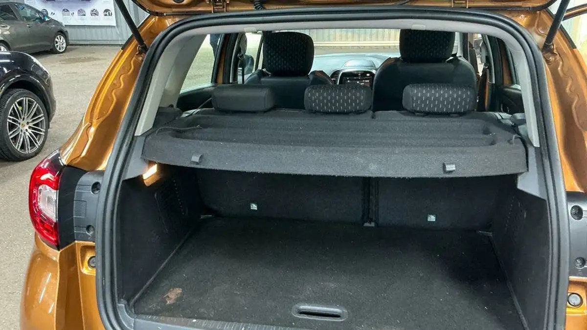 2017-renault-captur-09-tce-dynamique-nav-big-8