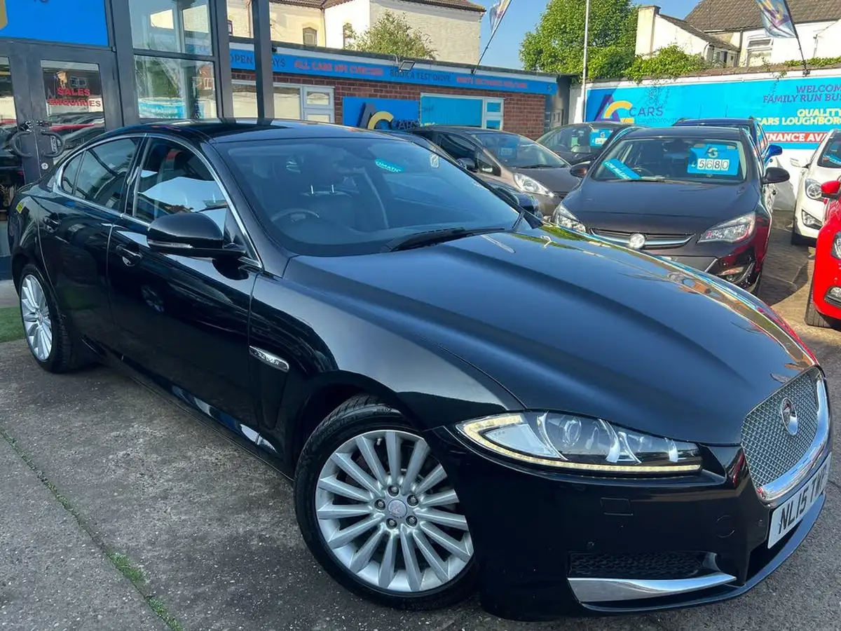 2015-jaguar-xf-22td-luxury-200ps-saloon-4d-big-9
