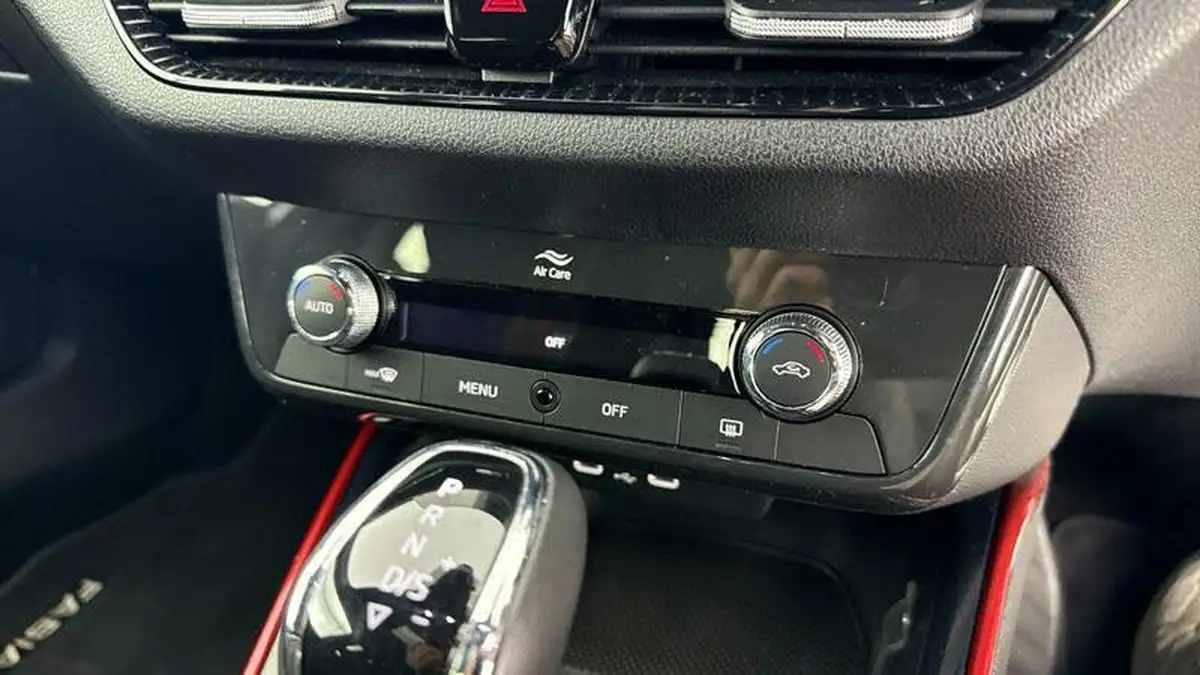 2023-skoda-fabia-15-tsi-monte-carlo-big-24