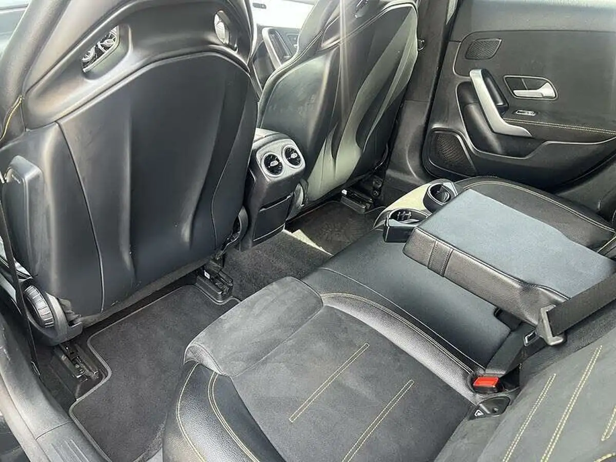 2020-mercedes-benz-a-class-20-a45-s-amg-big-12