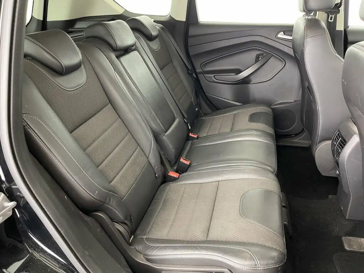 2015-ford-kuga-20tdci-titanium-150ps-big-7