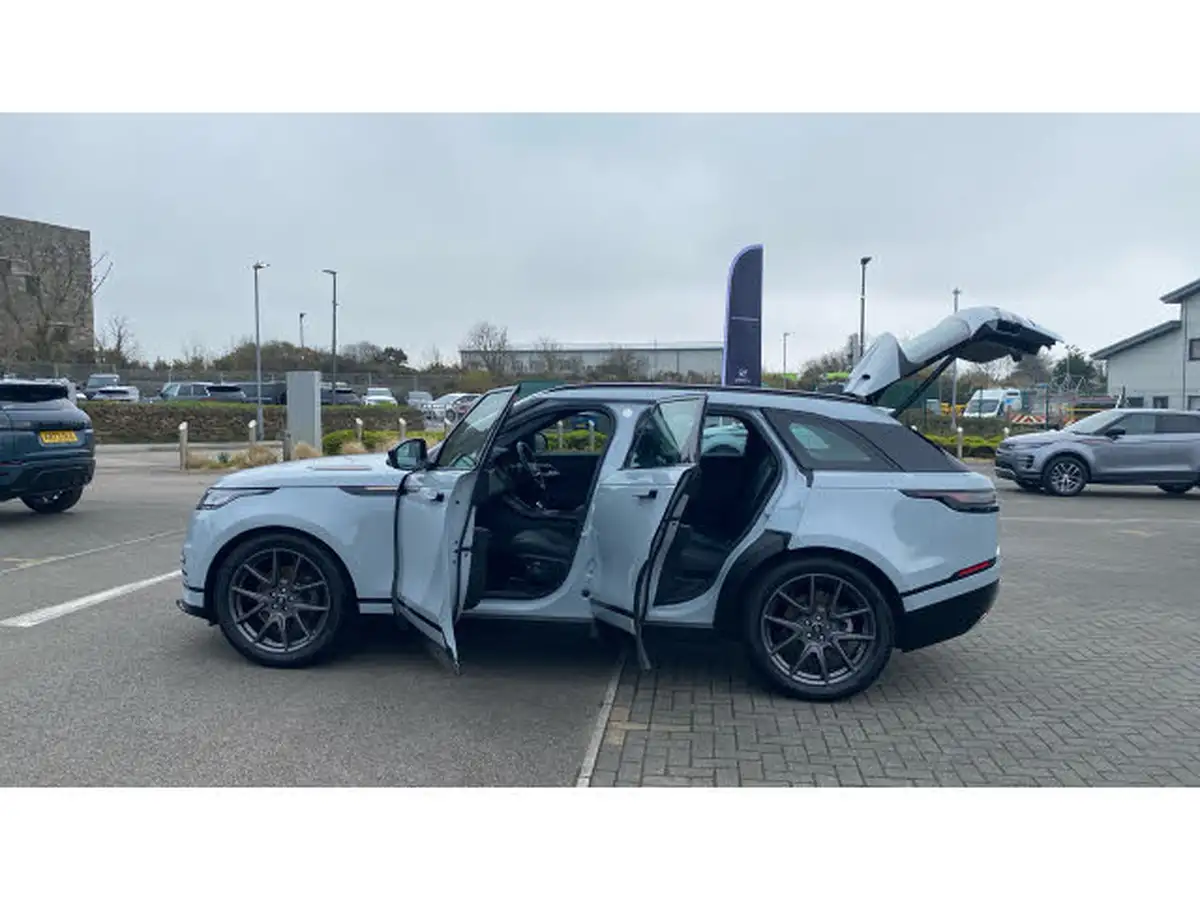 2024-land-rover-range-rover-velar-20-d200-dynamic-hse-big-30