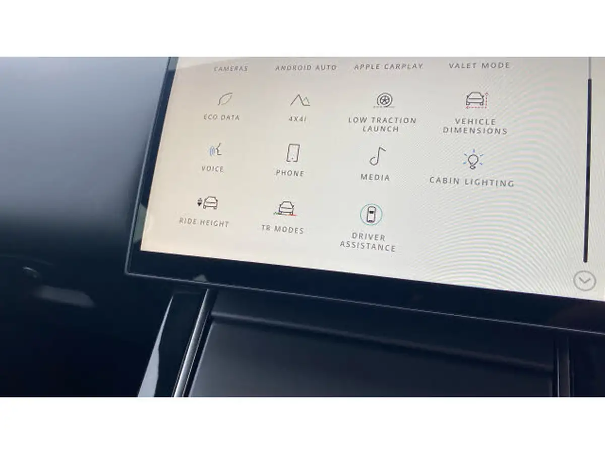 2024-land-rover-range-rover-velar-20-d200-dynamic-hse-big-54