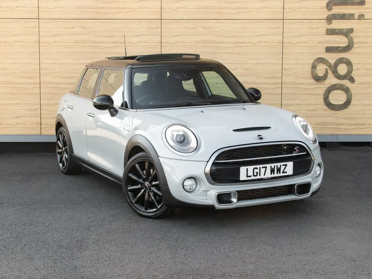 2017-mini-cooper-20-cooper-s-ss-hatchback-5d-big-0