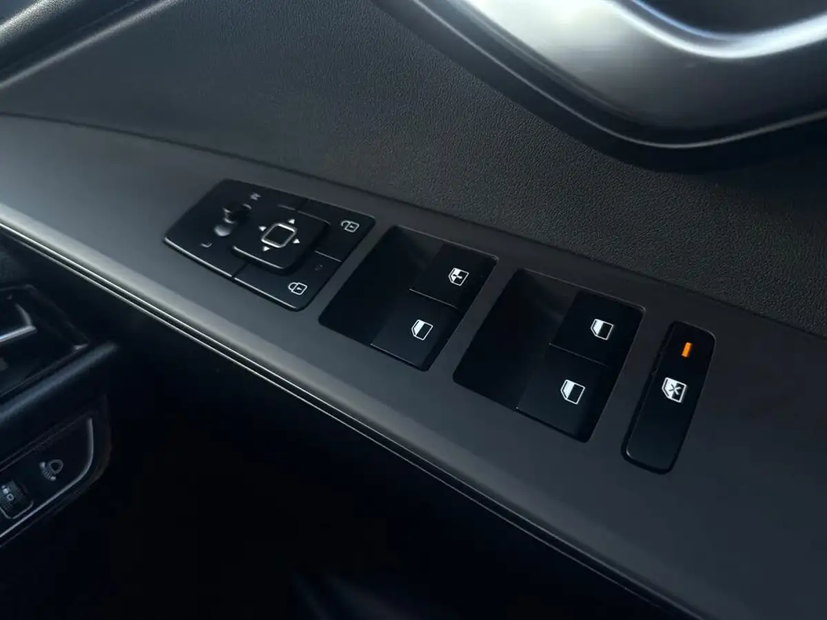 2024-kia-niro-ev-e-2-big-20