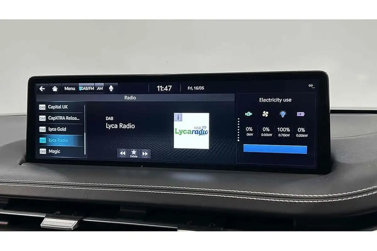 2023-genesis-gv70-e-sport-line-big-45