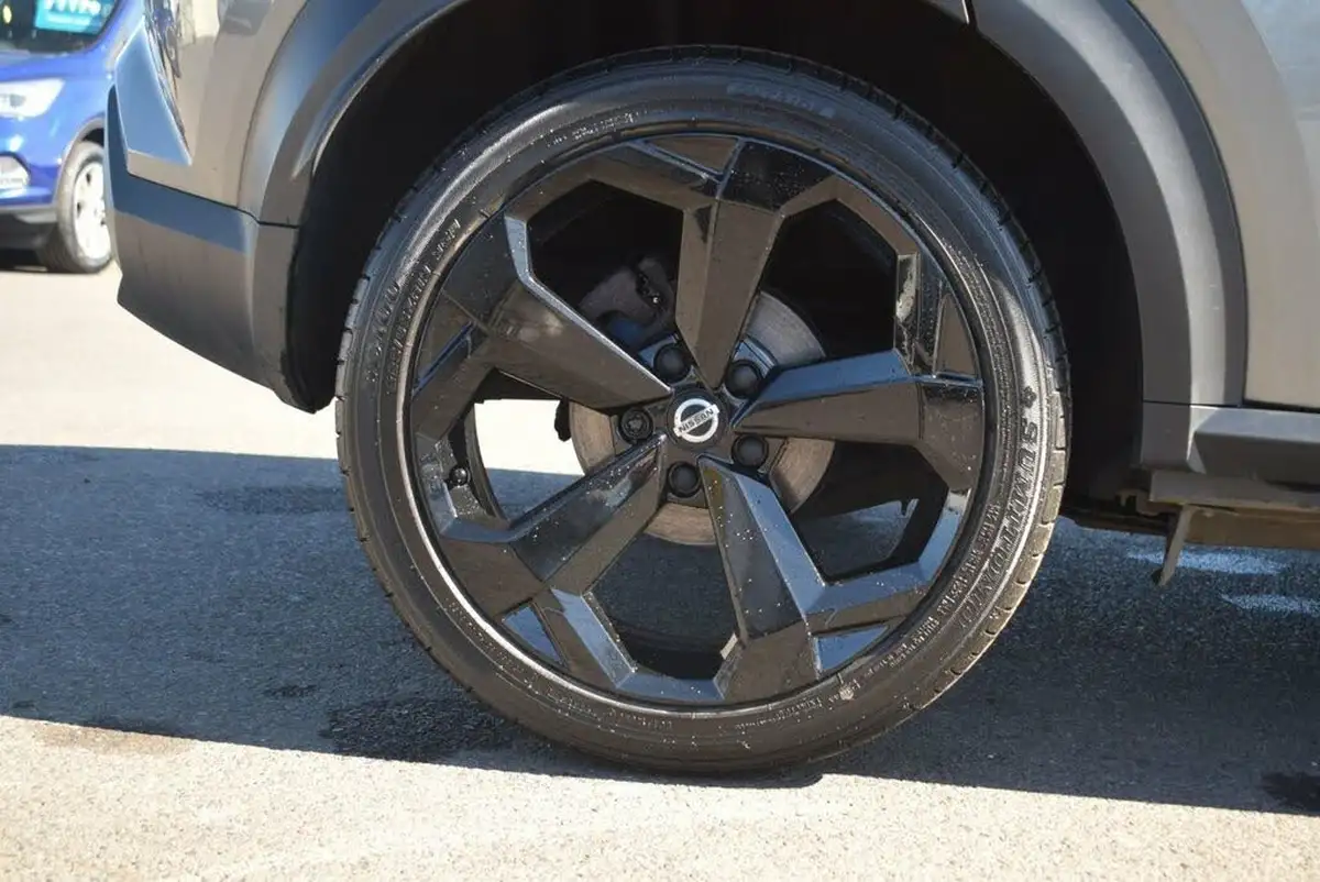 2022-nissan-juke-10-dig-t-tekna-big-17