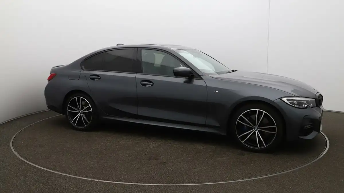 2020-bmw-3-series-20-330e-m-sport-tech-pack-saloon-4d-big-47