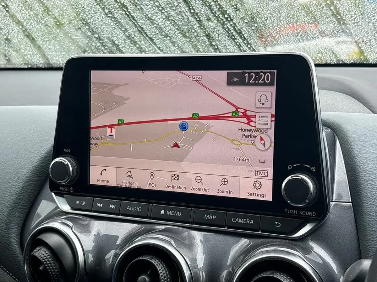 2022-nissan-juke-10-dig-t-n-connecta-big-12