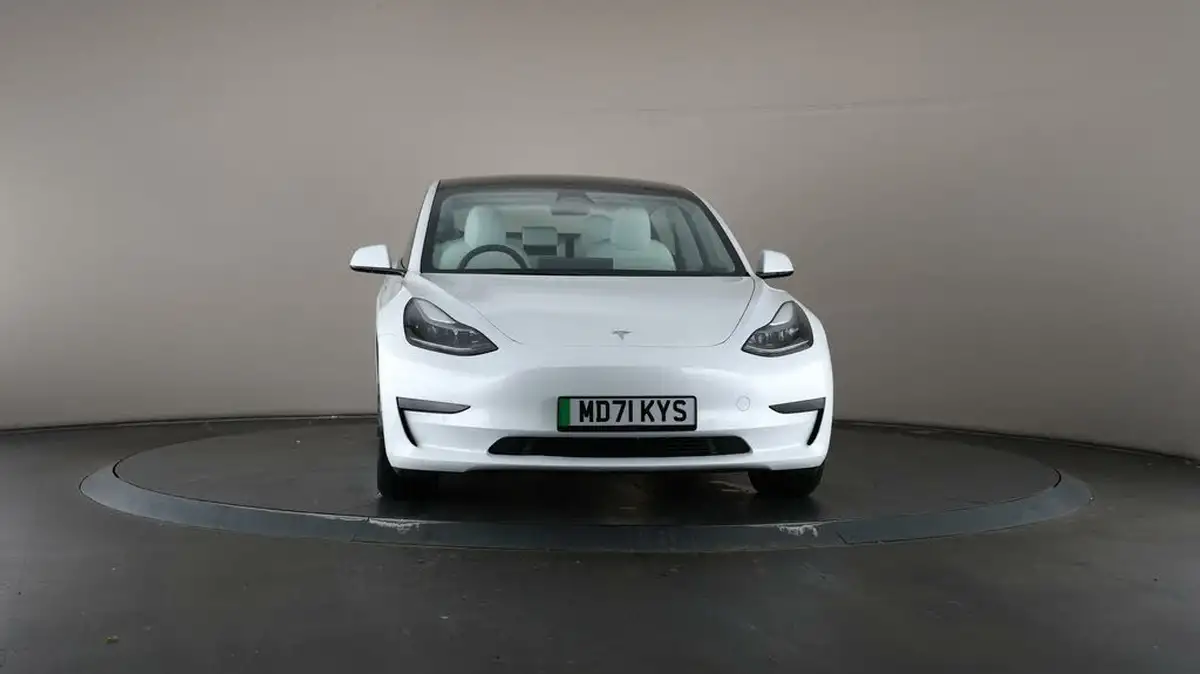 2021-tesla-model-3-e-standard-plus-big-48