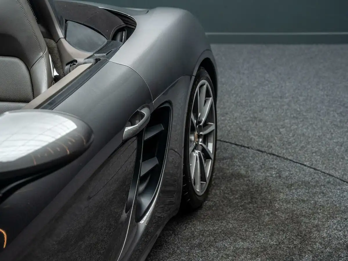 2016-porsche-boxster-718-25-boxster-s-pdk-big-14