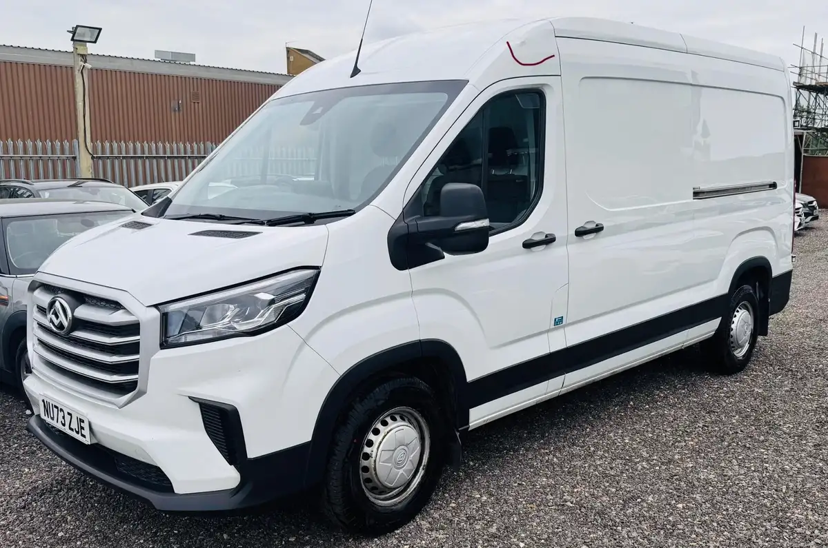 2023-maxus-deliver-9-big-3
