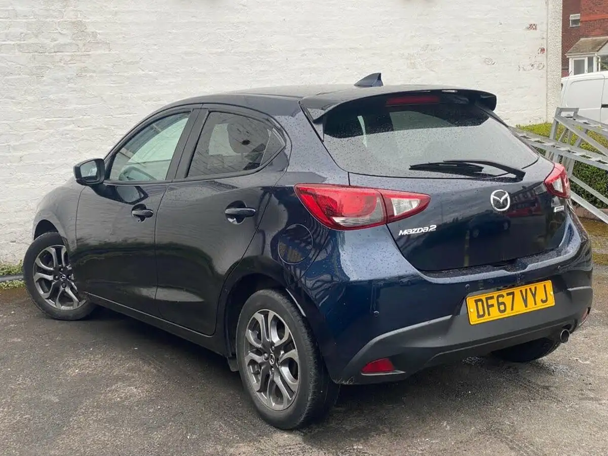 2018-mazda-mazda2-15-gt-sport-big-10