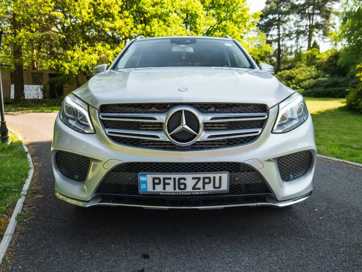 2016-mercedes-benz-gle-class-21d-gle250d-amg-line-big-21