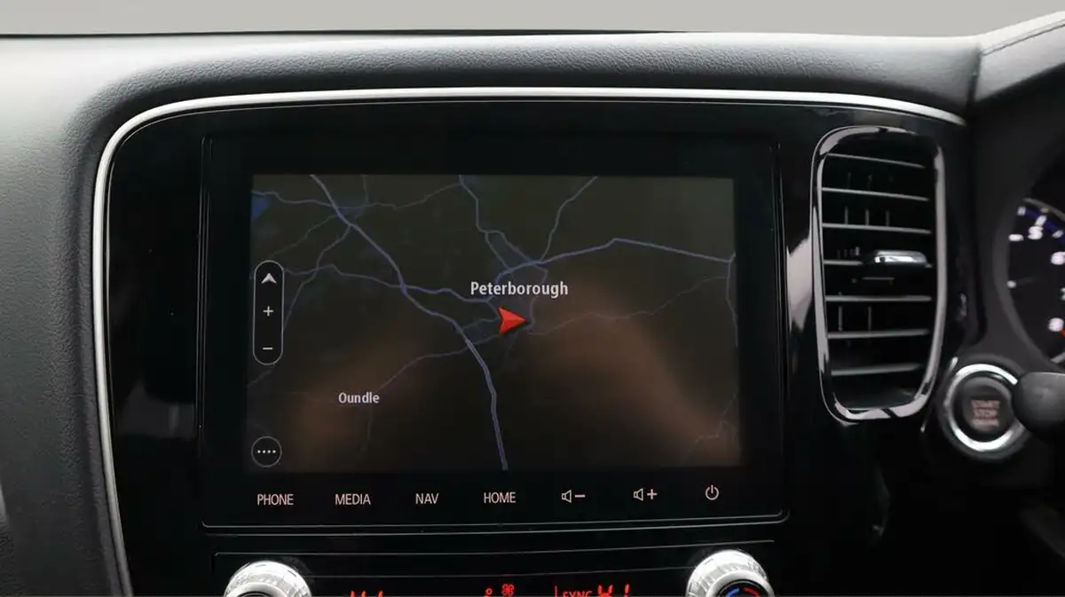 2020-mitsubishi-outlander-20-exceed-big-11