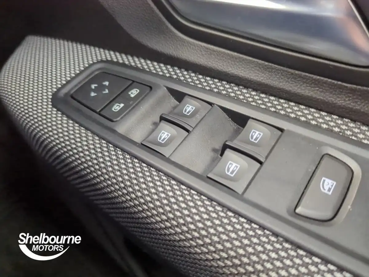 2022-dacia-sandero-10-tce-comfort-90bhp-big-3