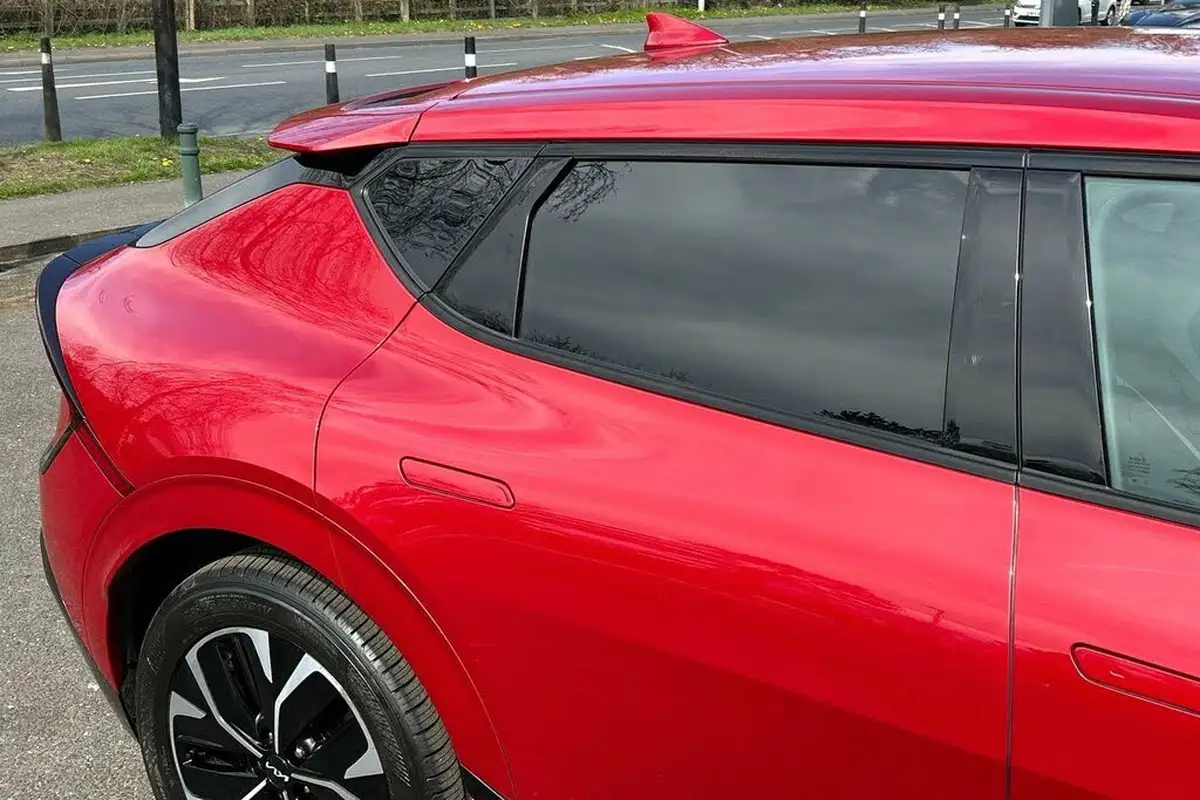 2022-kia-ev6-e-gt-line-225bhp-heat-pump-big-23