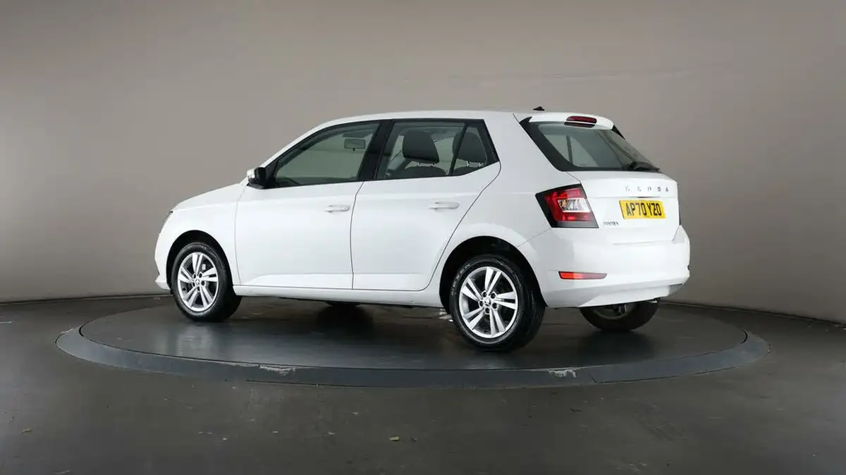2020-skoda-fabia-10-mpi-se-60ps-hatchback-big-72