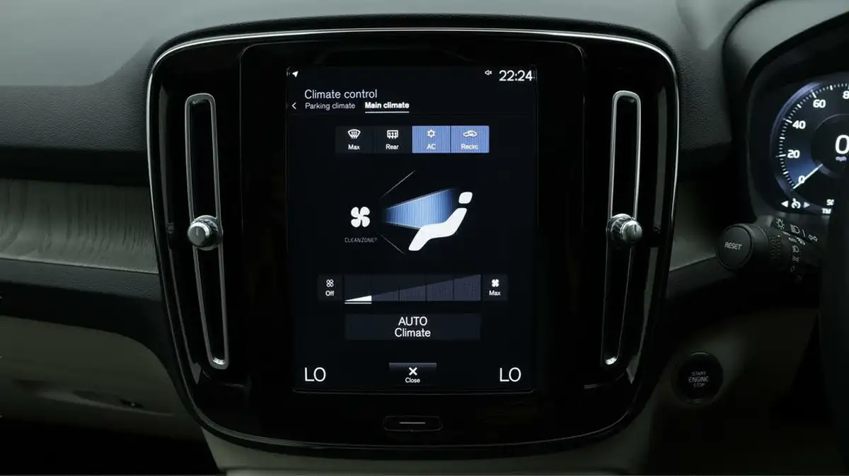 2020-volvo-xc40-15-t3-inscription-big-11