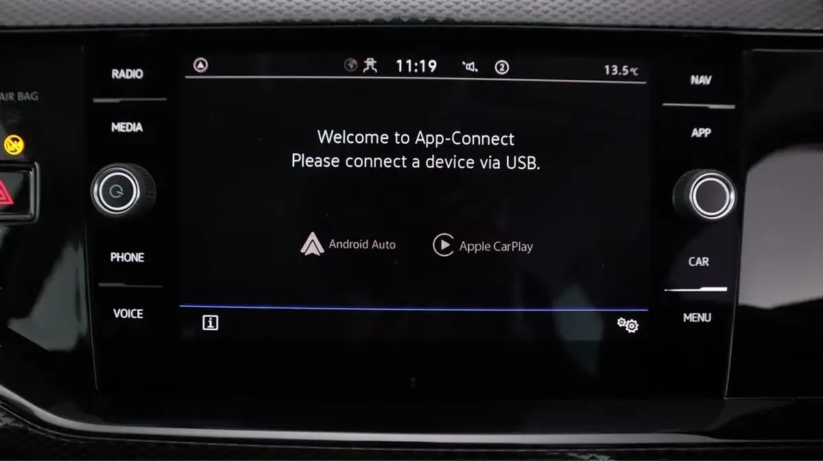 2024-volkswagen-polo-10-tsi-life-dsg-big-21