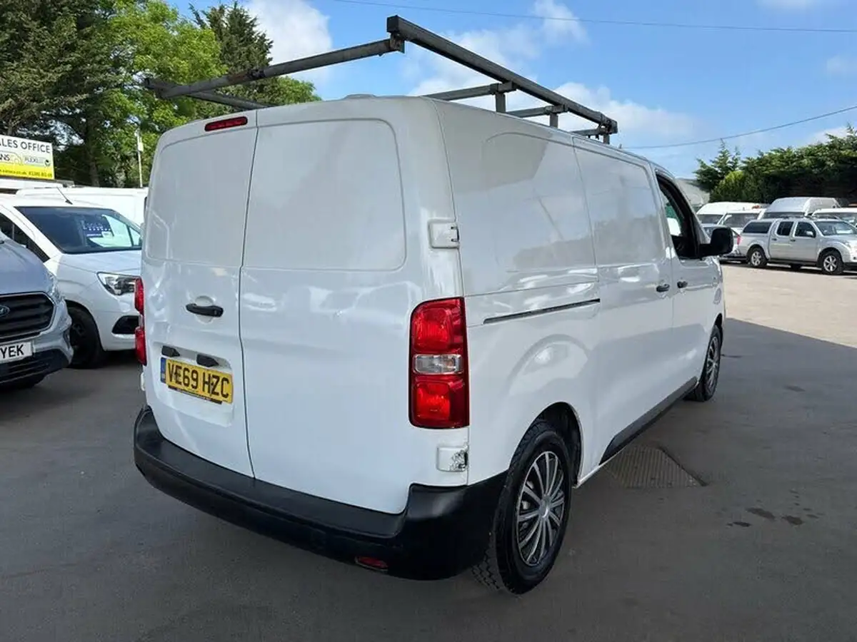 2019-vauxhall-vivaro-15td-2700-l1h1-edition-100pseu6dt-big-11