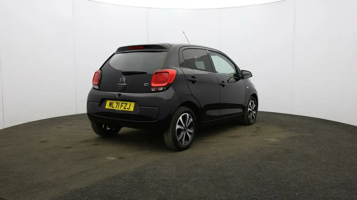 2021-citroen-c1-10-vti-shine-5d-big-57