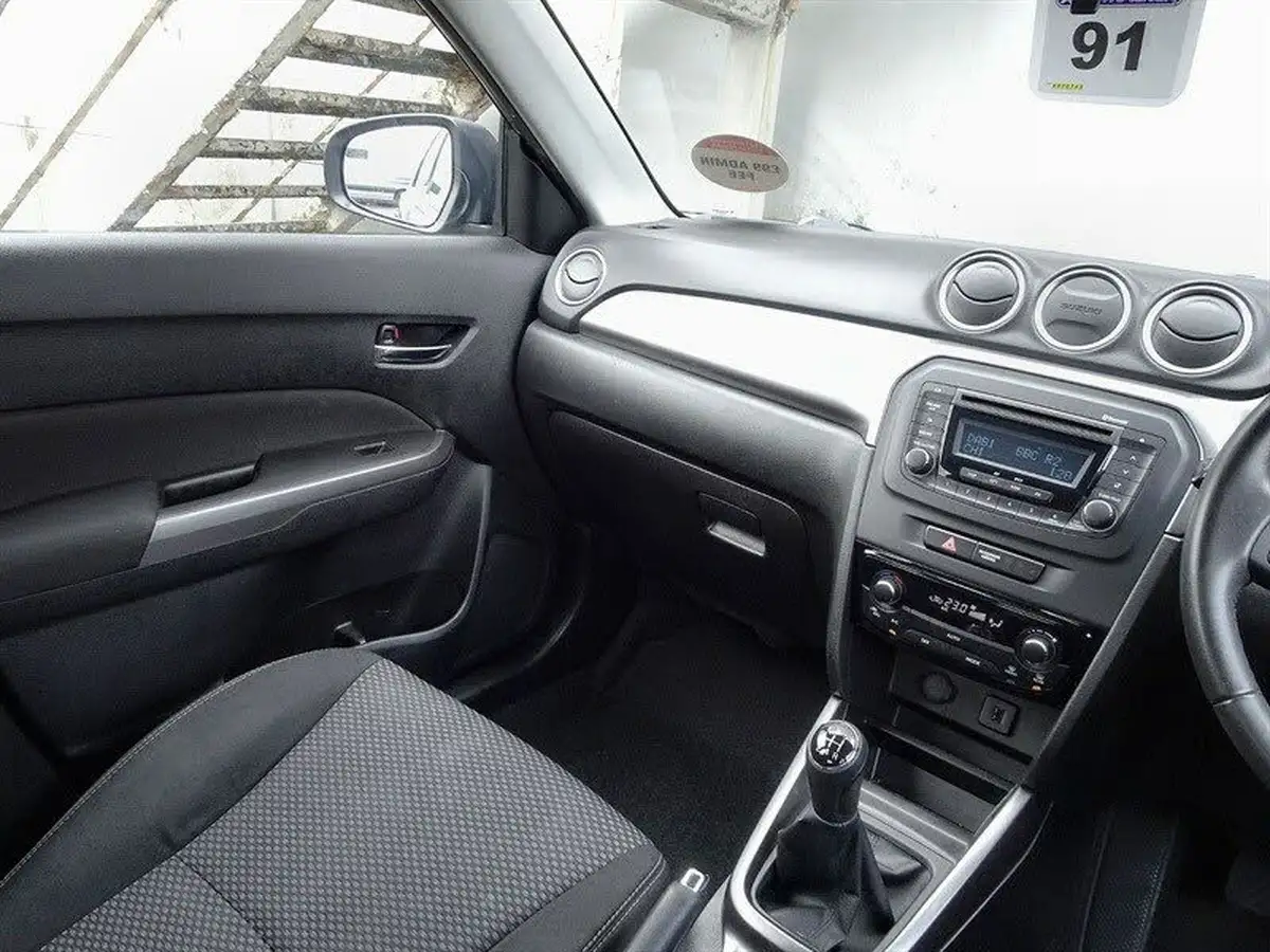 2019-suzuki-vitara-10-boosterjet-sz4-big-22