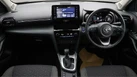 2023-toyota-yaris-cross-15-vvt-i-icon-small-13