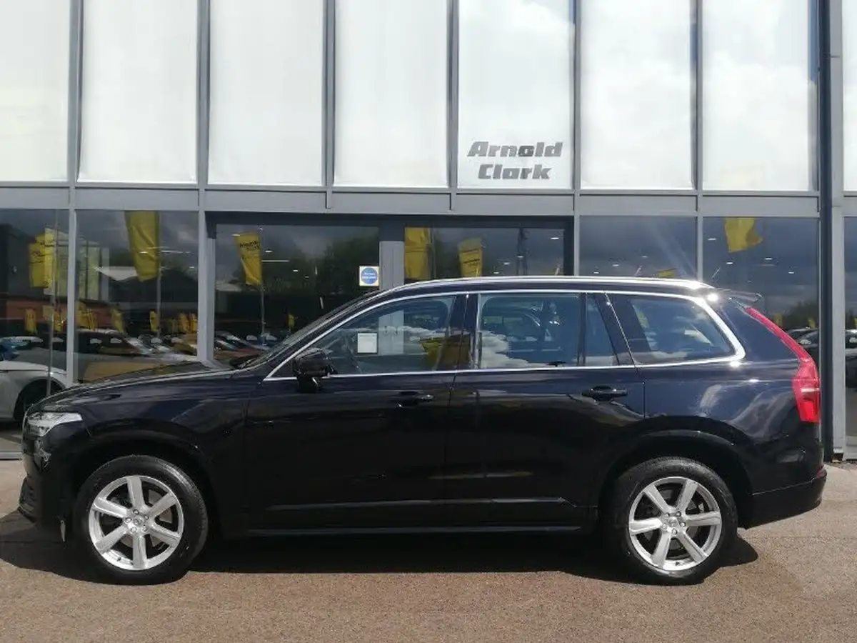 2022-volvo-xc90-20-b5-core-big-3
