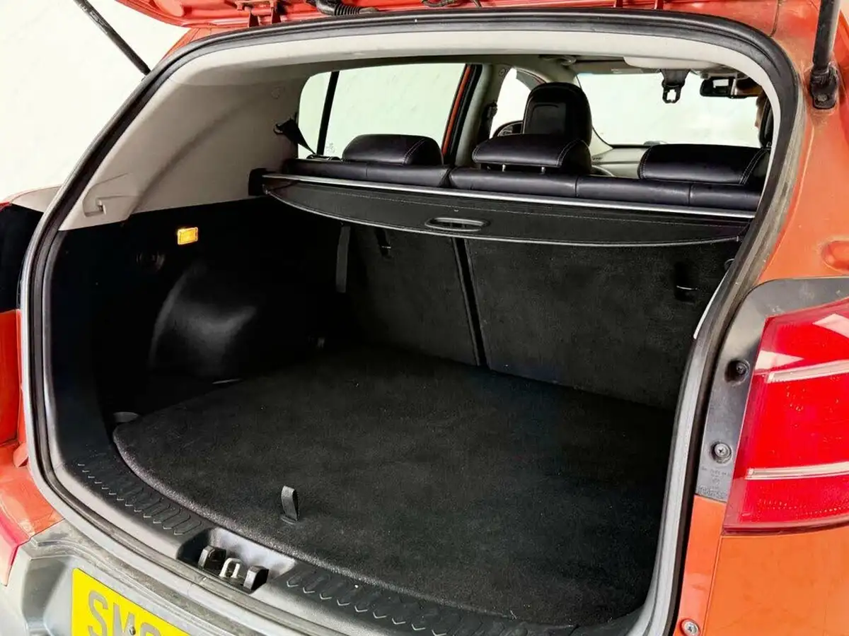 2013-kia-sportage-17td-3-sat-nav-big-17