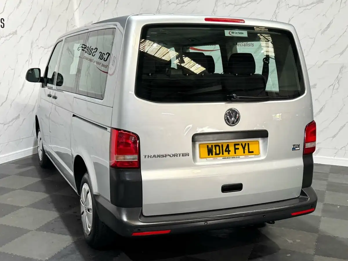 2014-volkswagen-transporter-shuttle-20td-t30-s-102ps-swb-big-7