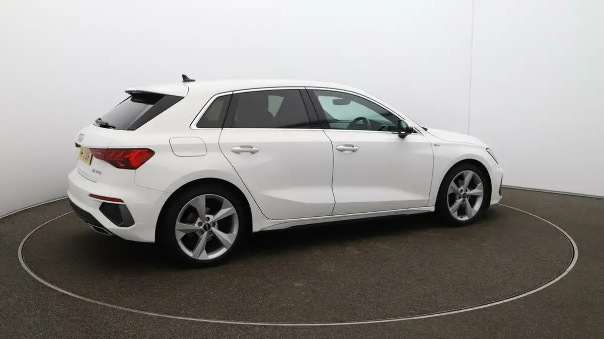 2022-audi-a3-15-35-tfsi-s-line-sportback-5d-tronic-big-50
