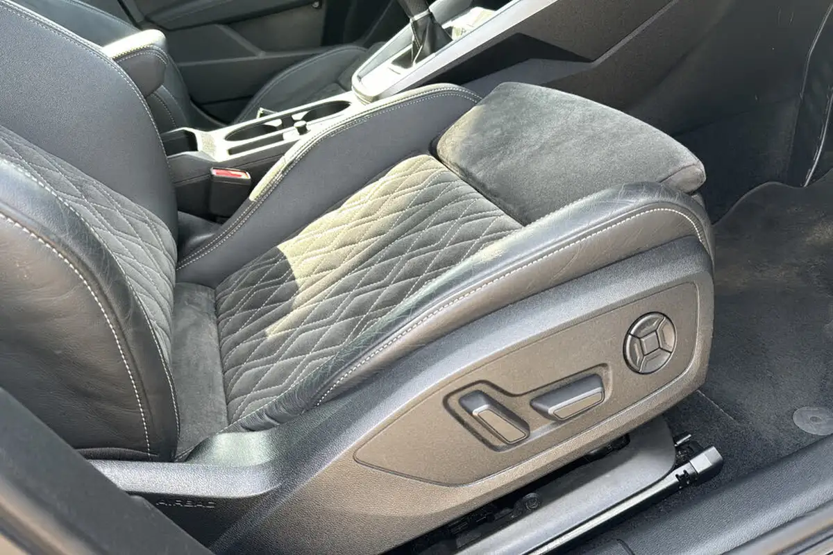 2021-audi-a3-15-35-tfsi-edition-1-sportback-5d-big-32