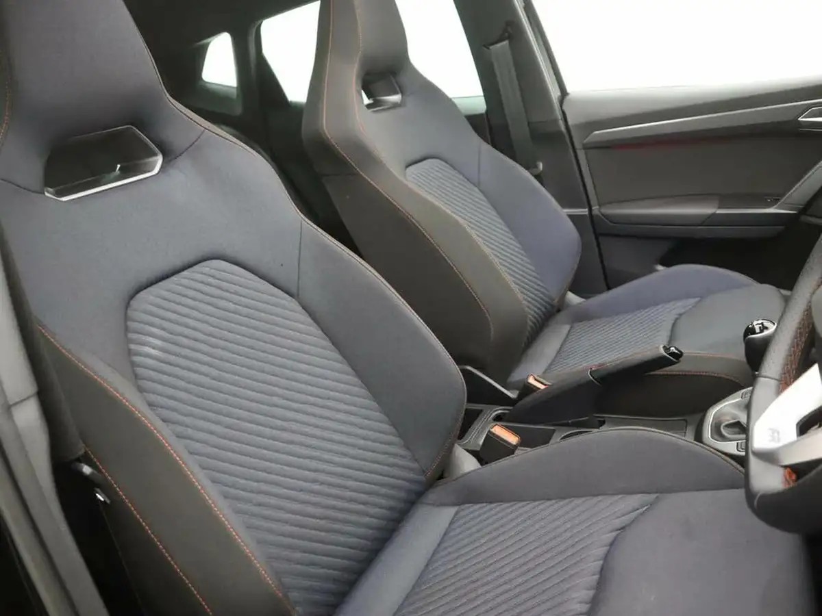 2024-seat-ibiza-10-tsi-anniversary-limited-edition-95ps-big-10