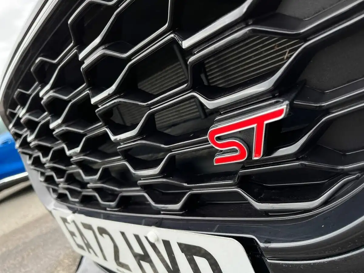 2022-ford-puma-suv-15-st-big-29