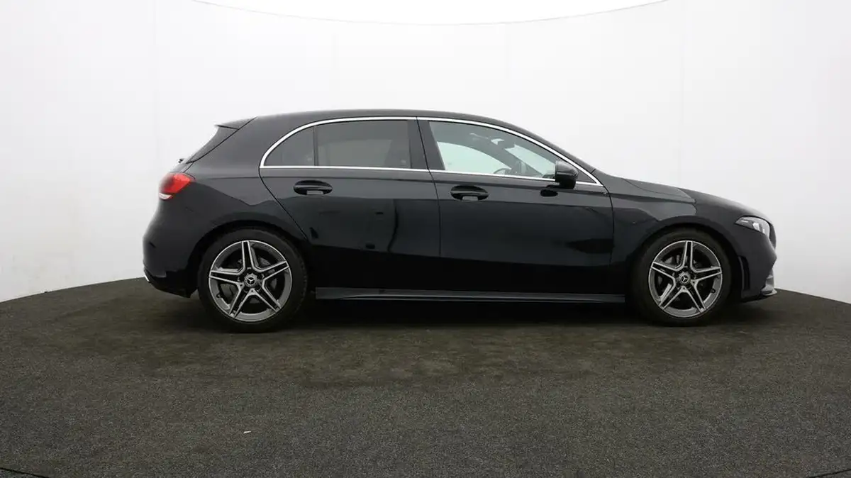 2019-mercedes-benz-a-class-13-a200-amg-line-executive-hatchback-5d-7g-dct-big-36