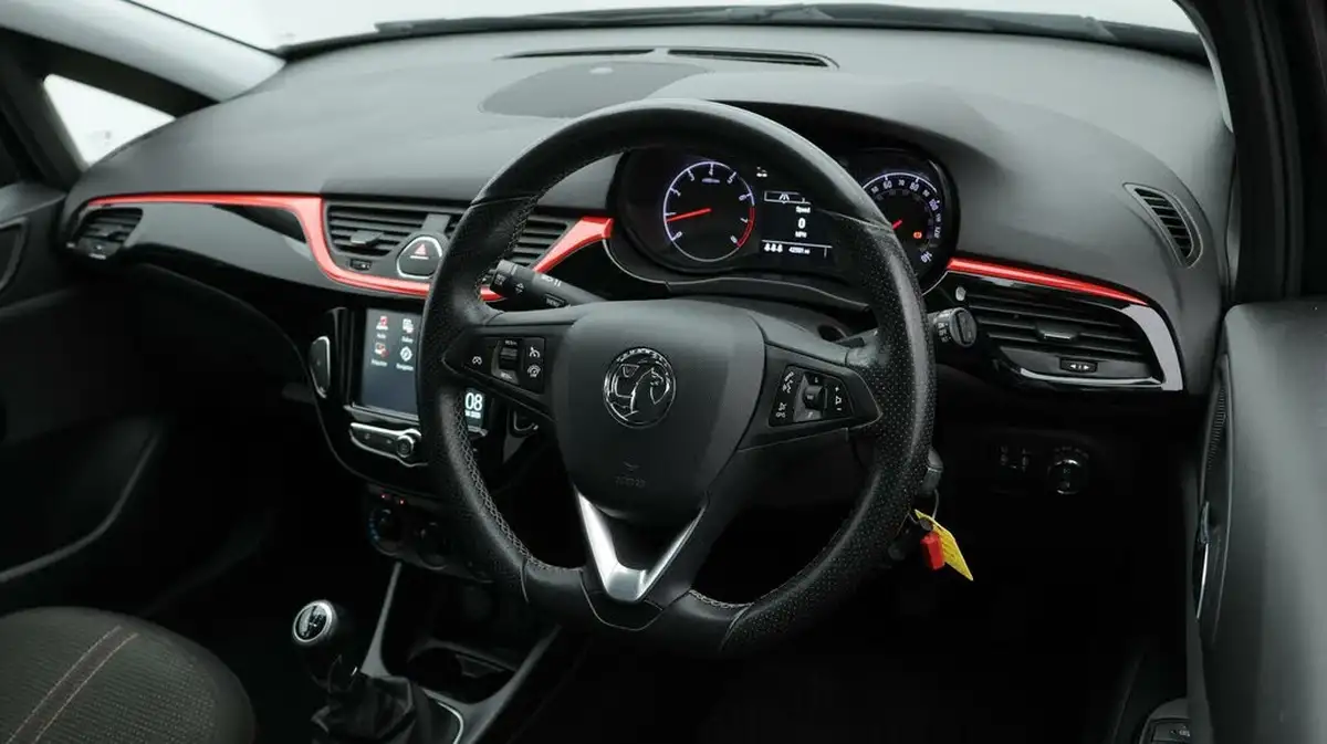 2019-vauxhall-corsa-14i-sri-vx-line-nav-black-90ps-5d-big-8