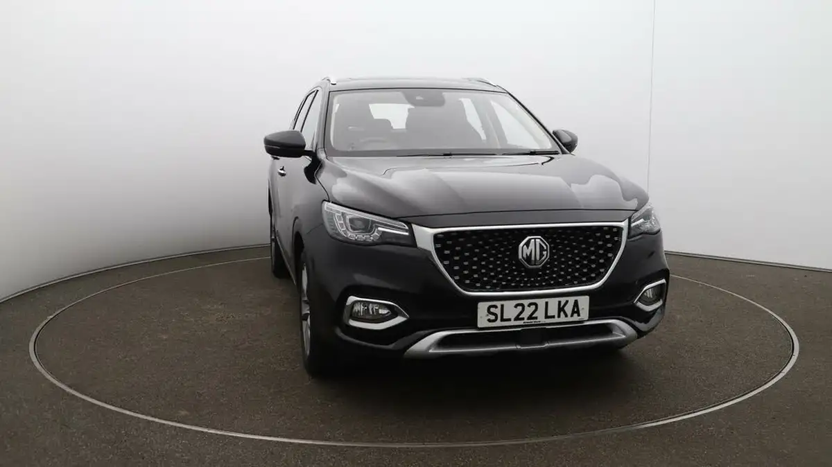 2022-mg-hs-15t-gdi-exclusive-162ps-dct-big-40