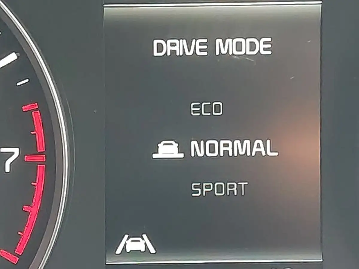 2021-kia-stonic-10-t-gdi-connect-dct-big-15