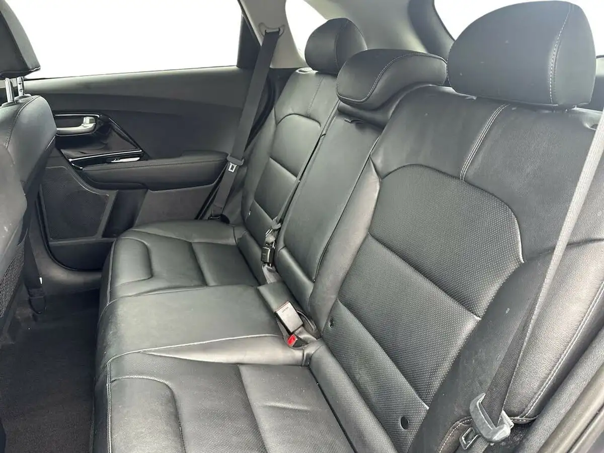 2022-kia-niro-16-gdi-3-156kwh-big-13