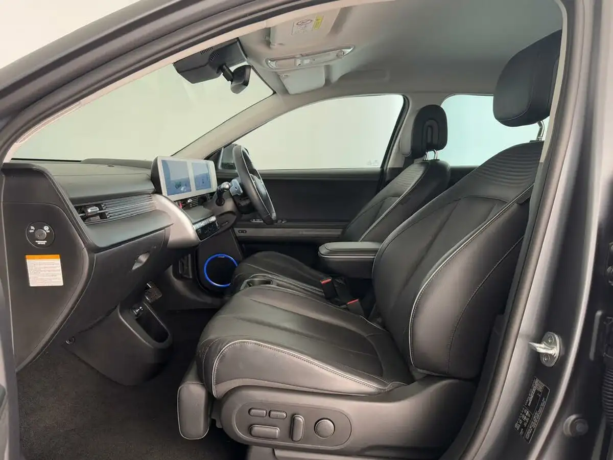 2021-hyundai-ioniq-5-e-ultimate-217ps-73kwh-rwd-big-10