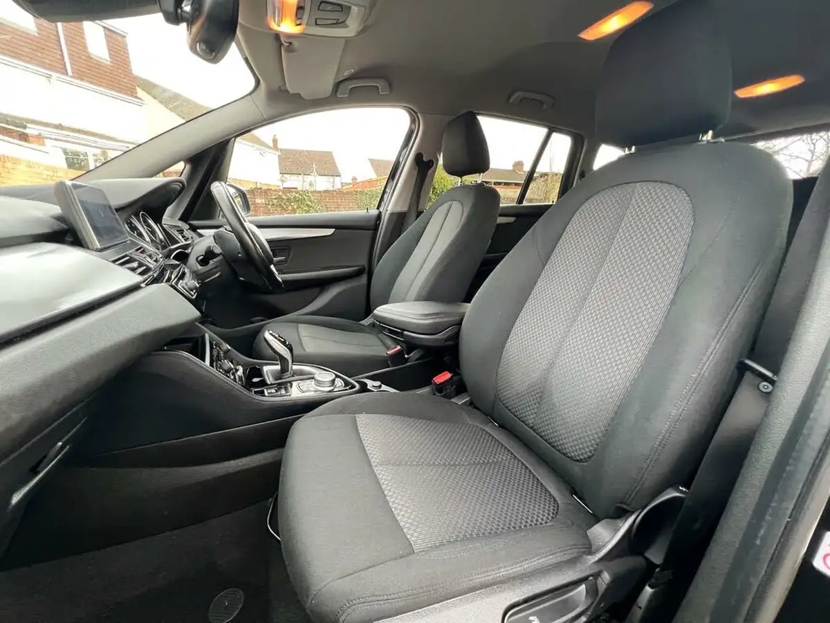 2020-bmw-2-series-15td-216d-se-gran-dct-big-23
