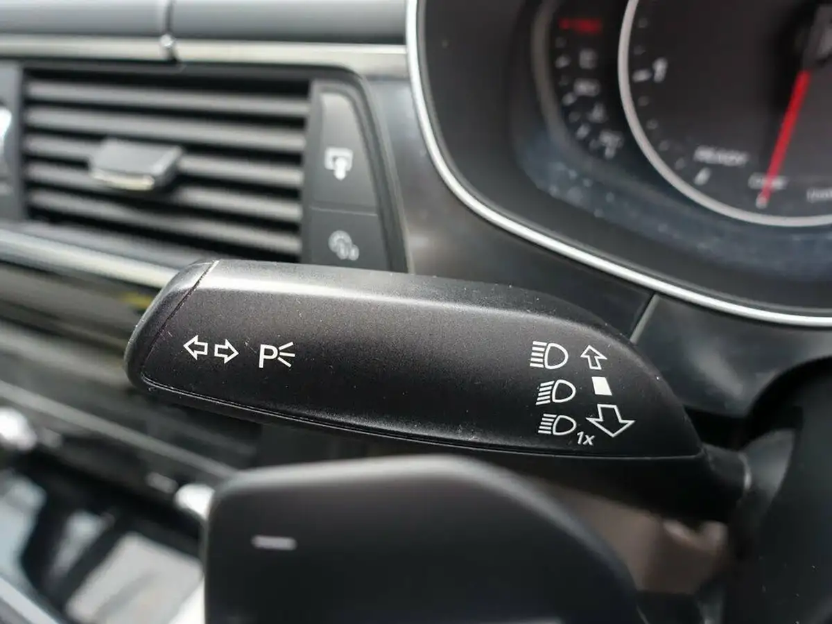2016-audi-a6-saloon-20-tdi-quattro-black-edition-big-25