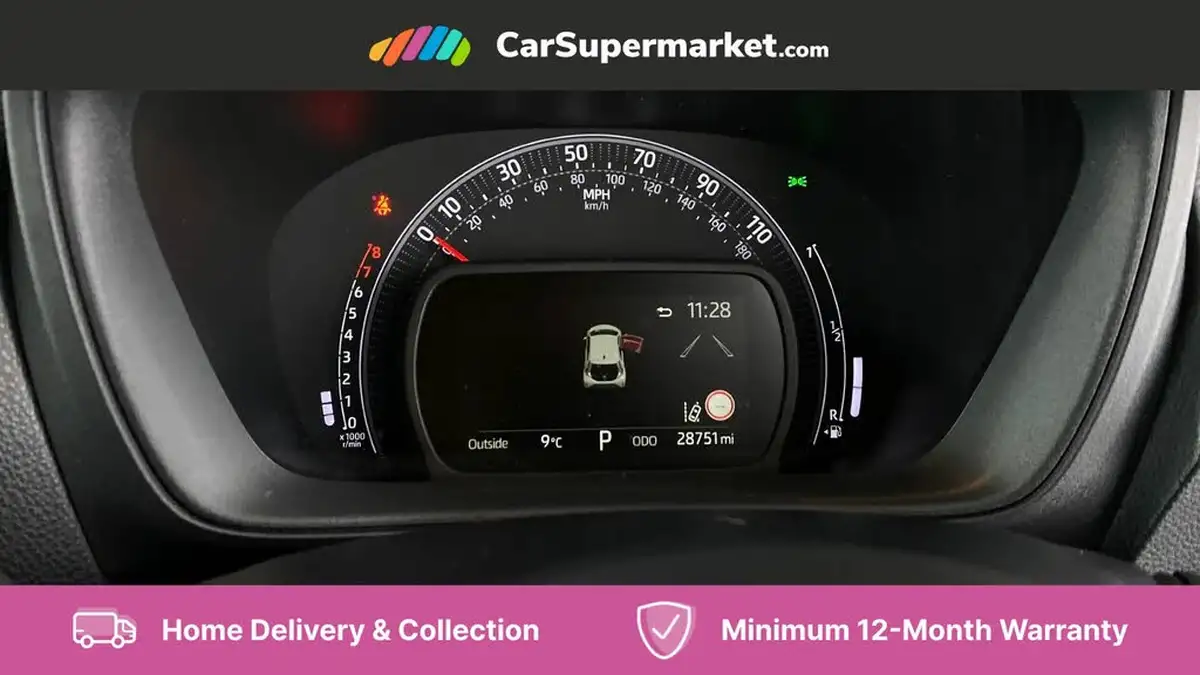 2022-toyota-aygo-x-10-vvt-i-pure-cvt-big-14