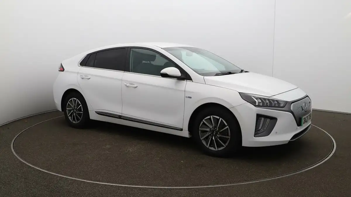 2021-hyundai-ioniq-e-premium-se-electric-100kw-big-37