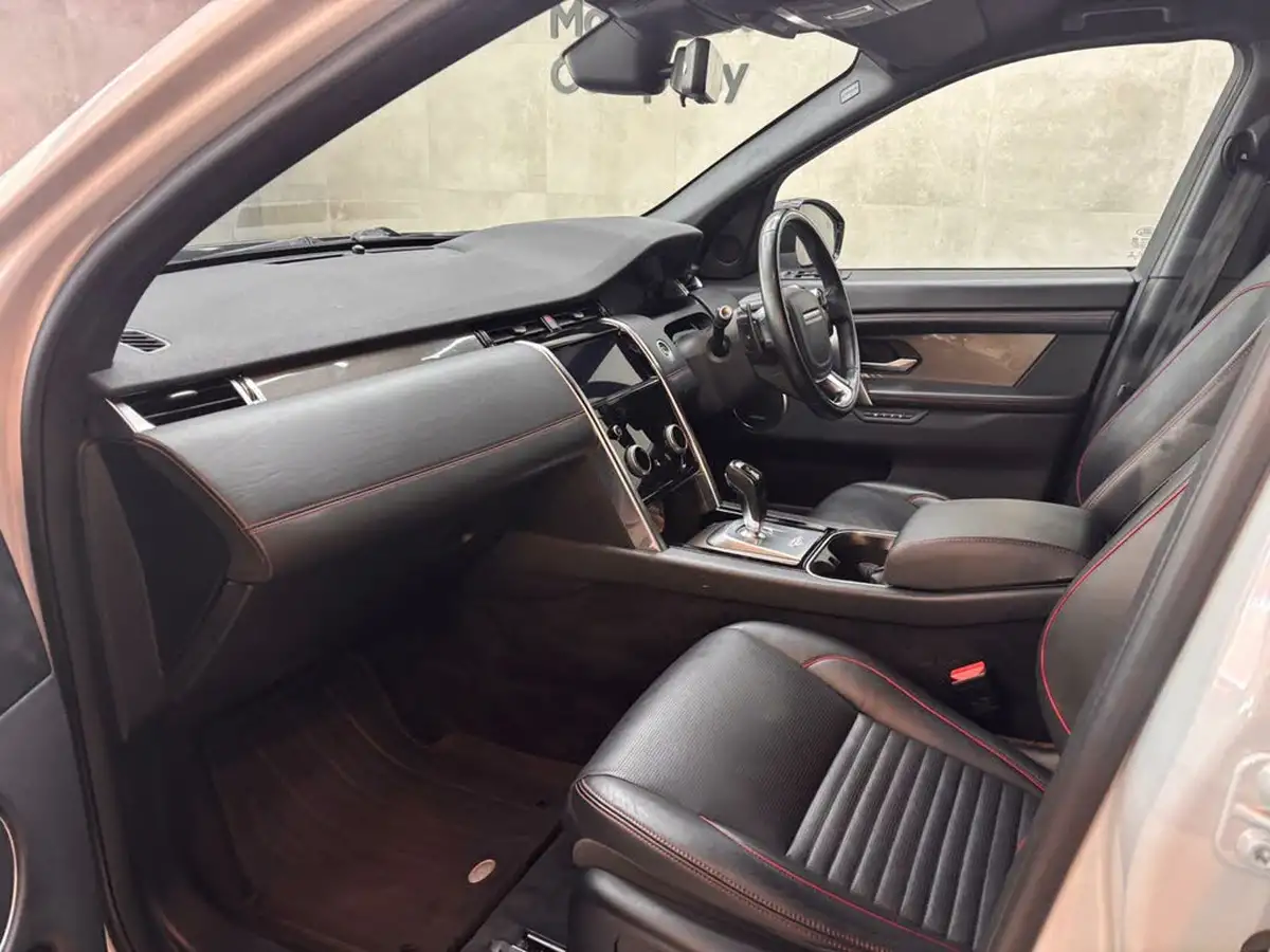 2019-land-rover-discovery-sport-20-d180-r-dynamic-hse-big-14