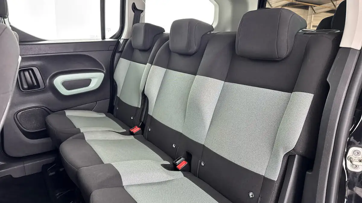 2019-citroen-berlingo-15bluehdi-flair-xl-size-100ps-big-13