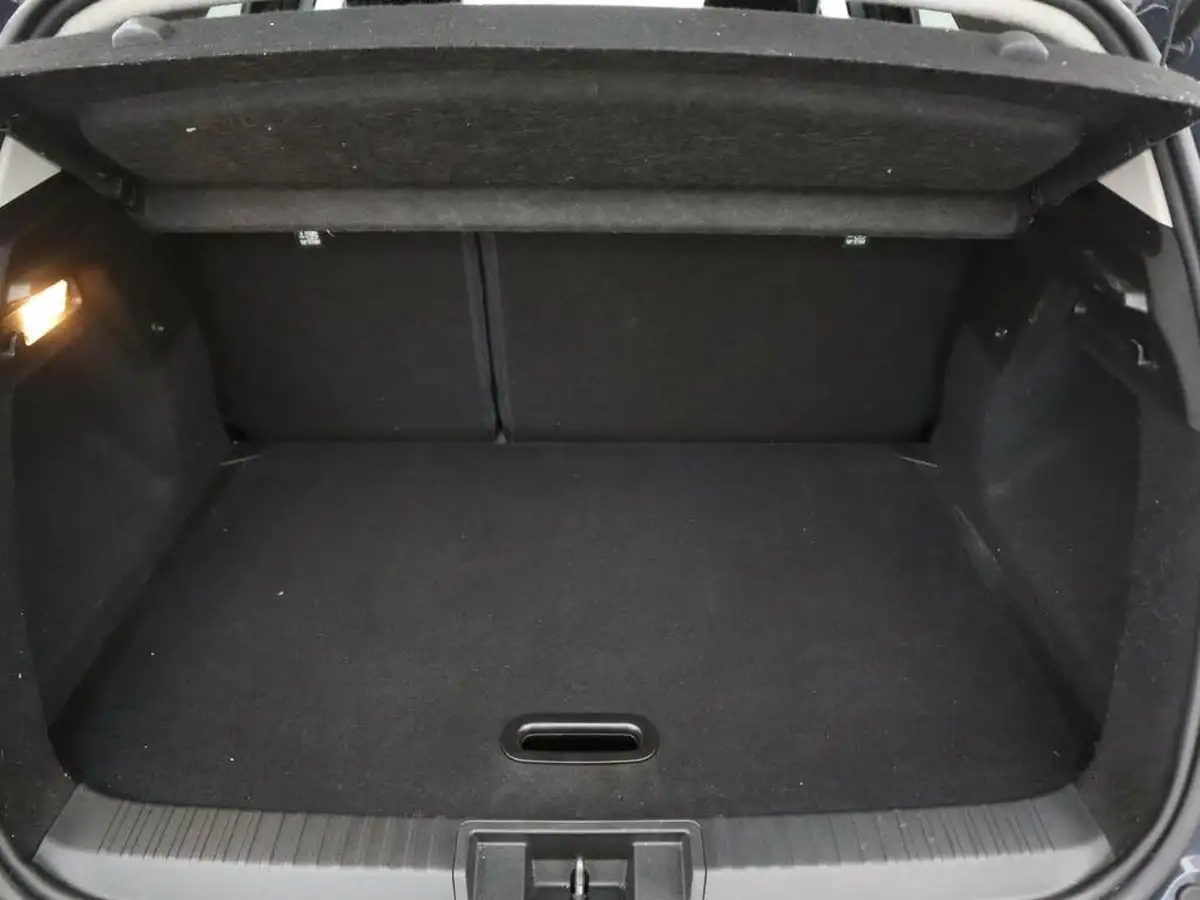 2021-renault-captur-10-tce-iconic-90ps-big-8